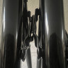 Système d'accroche des chaises pliantes noires